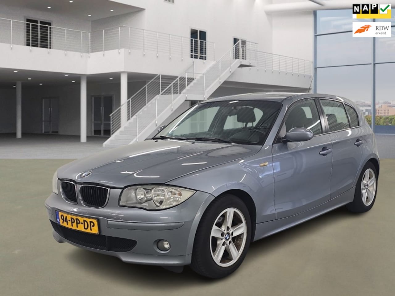 BMW 1-serie - 116i 116i - AutoWereld.nl