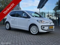 Volkswagen Up! - 1.0 high up Stoelverwarming | Bluetooth | Sensoren
