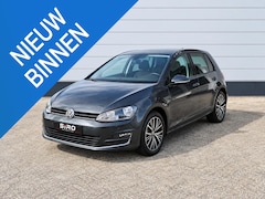 Volkswagen Golf - 1.2 TSI Allstar * Navi * Cruise * Garantie