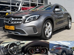 Mercedes-Benz GLA-Klasse - 180 Urban Sport - Navigatie I Airco I 1/2 Leder Sport interieur & Velgen I LED I Camera