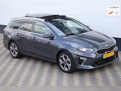 Kia Cee'd Sportswagon - Ceed 1.4 T-GDi ExecutiveLine Pano Leer luxe