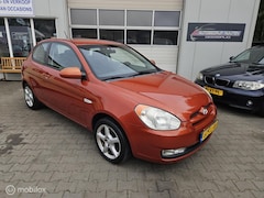 Hyundai Accent - 1.6i Dynamic AIRCO