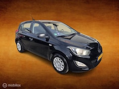 Hyundai i20 - 1.2i First Edition AIRCO