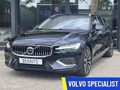 Volvo V60 - T6 Long Range Ultimate Bright|Google|ACC+PilotAssist|Blis|Trekhaak|Camera|Leder