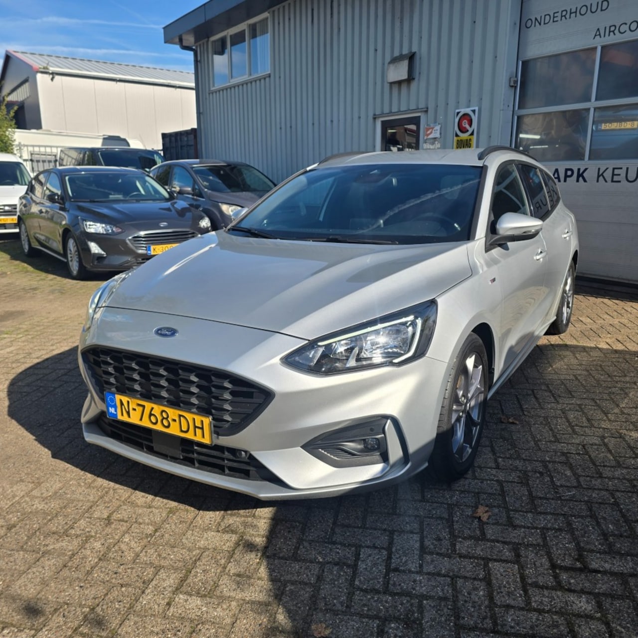Ford Focus Wagon - 1.0 EcoBo Hybrid 125pk ST-Line Bns Wagon - AutoWereld.nl