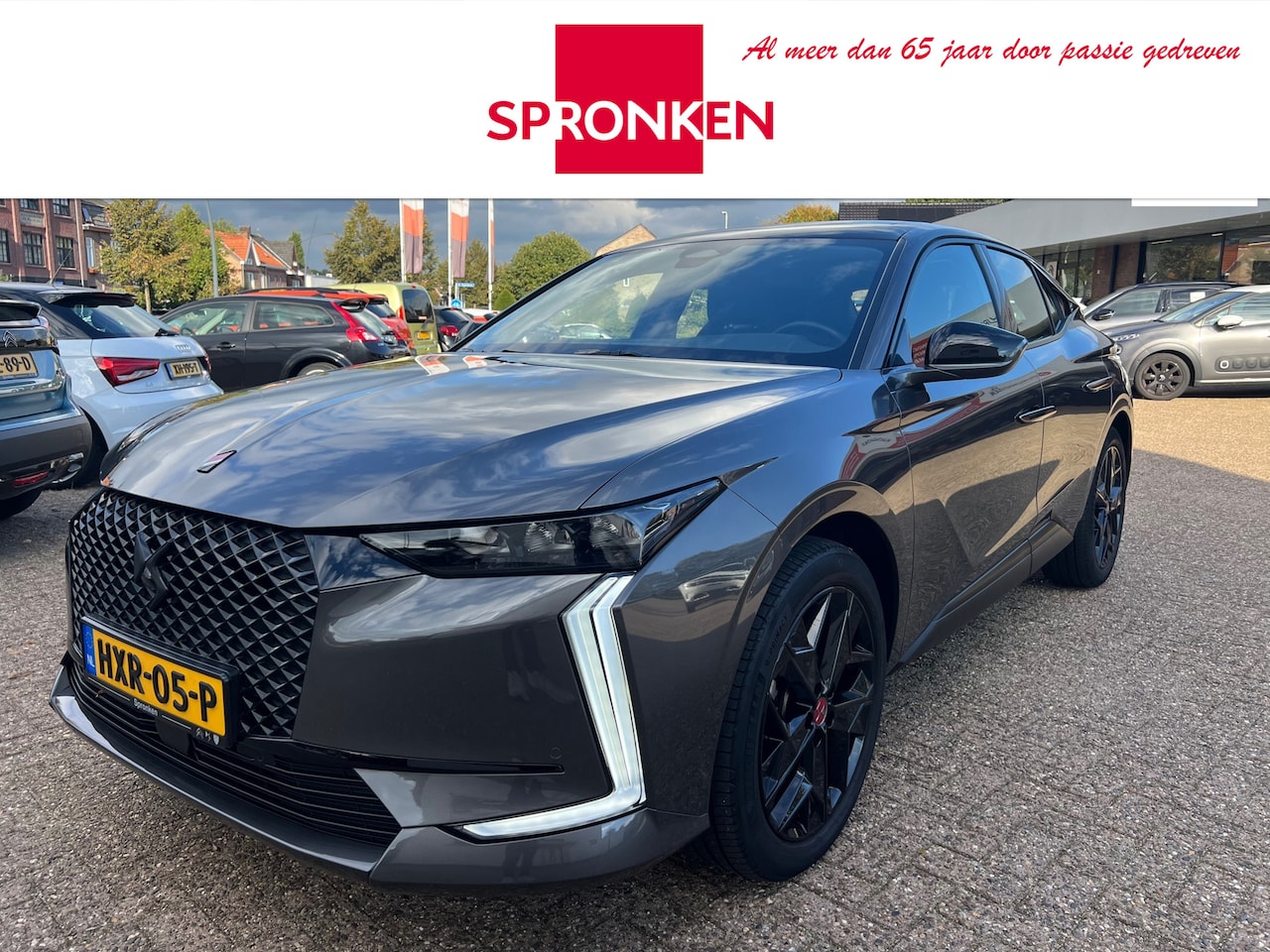 DS 4 - 1.2 PureTech Performance Line Navi-Camera-Afn. trekhaak-Keyless-Alcantara - AutoWereld.nl