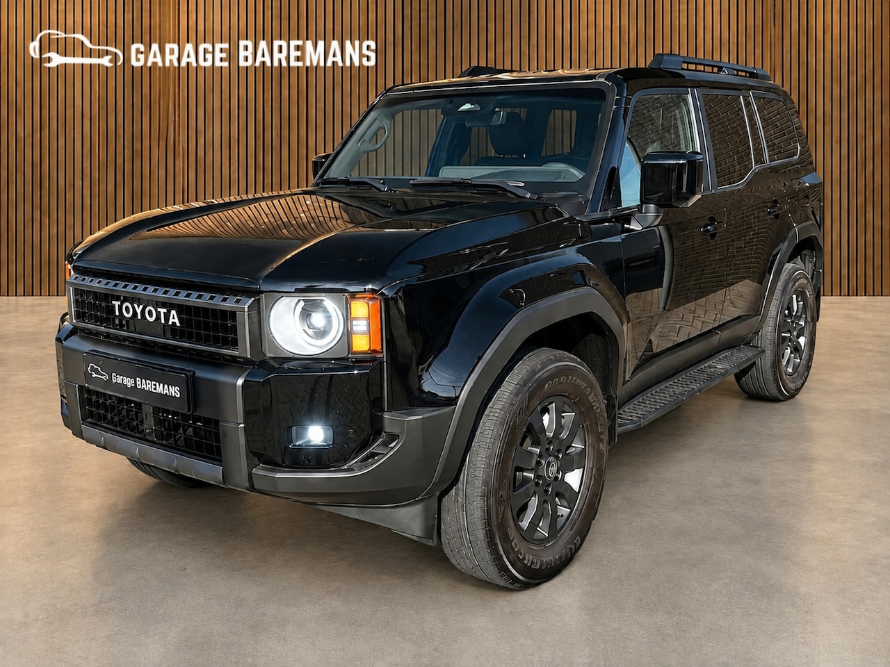 Toyota Land Cruiser - 2.8 D-4D Hybrid Navigator VAN - AutoWereld.nl