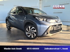 Toyota Aygo X - 1.0 VVT-i S-CVT Pulse/Stoelverwarming/Apple Carplay/Android Auto/Adaptieve Cruise/Airco