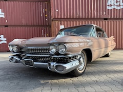 Cadillac Series 62 - Sedan Deville 6 Window