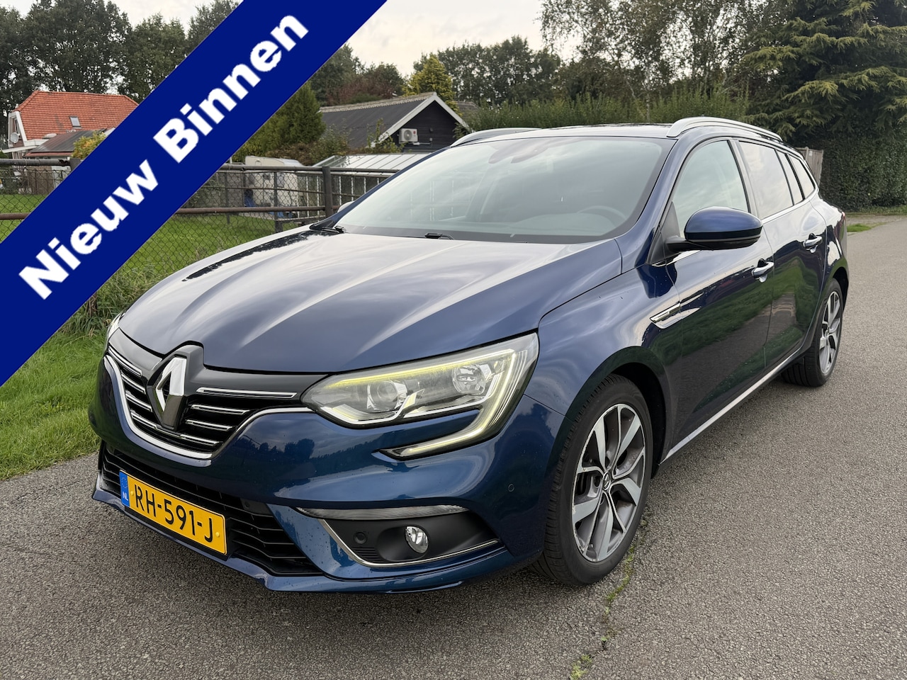 Renault Mégane Estate - 1.2 TCe Bose Navi/BOSE/Keyless/Camera/AUTOMAAT - AutoWereld.nl