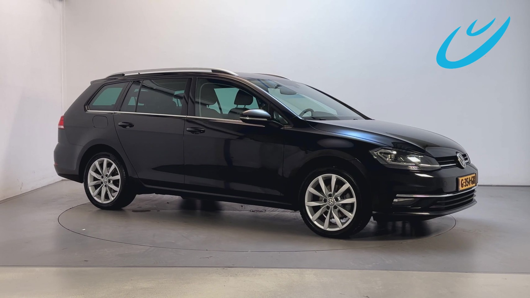 Volkswagen Golf Variant - 1.5 TSI 150pk Highline Virtual Cockpit Alcantara Parkeersensoren - AutoWereld.nl