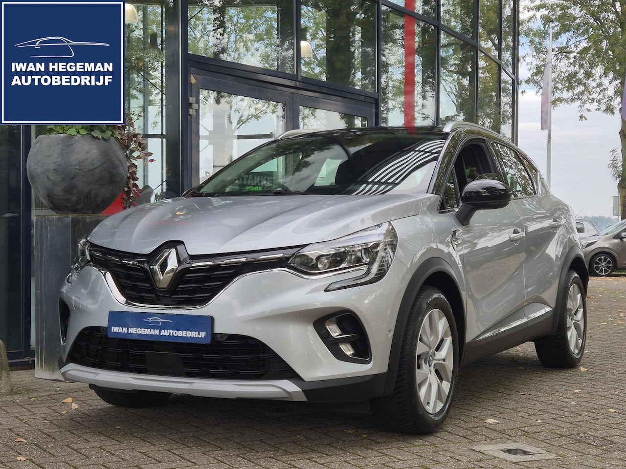 Renault Captur - PHEV 1.6 E-Tech Hybrid 160 Intens | | Trekhaak | Navigatie | Climate Control | Cruise Cont - AutoWereld.nl