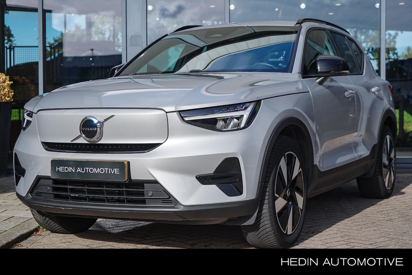 Volvo XC40 - Single Motor Essential 69 kWh - AutoWereld.nl