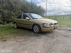 Volvo S60 - 2.4 T Geartronic