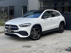 Mercedes-Benz GLA-Klasse - 250 e AMG|Pano|Sfeer|CarPlay|Stoelverwar