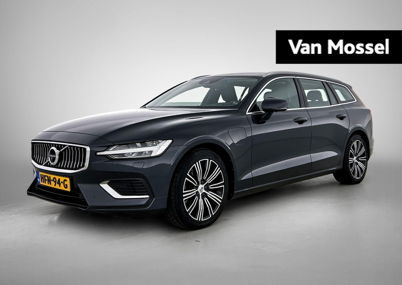 Volvo V60 - 2.0 T6 Twin Engine AWD Inscription | Automaat | LMV | Leder | Cruise control | Climate con - AutoWereld.nl