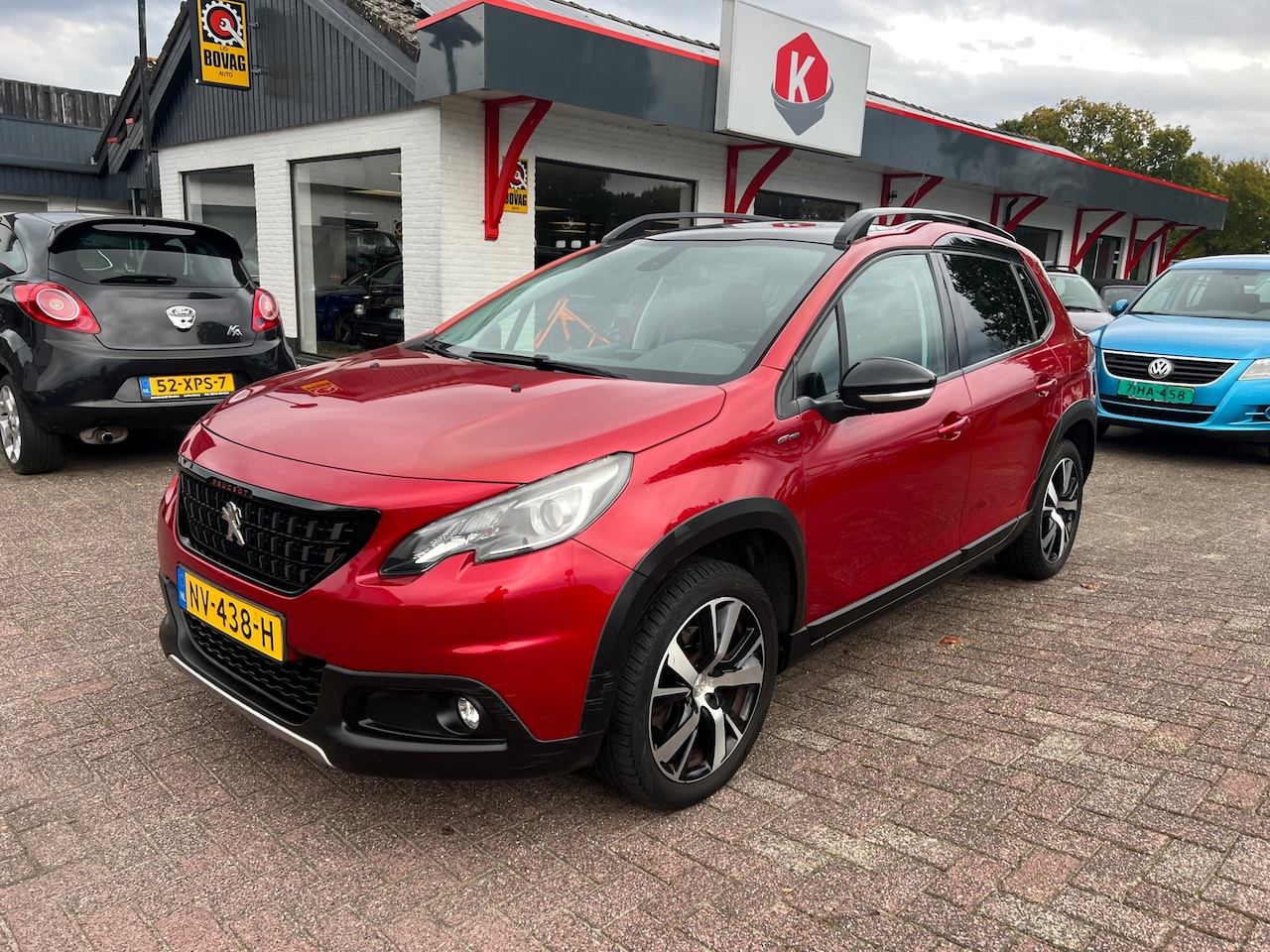 Peugeot 2008 - 1.2 PureTech GT-line Pano/trekhaak/Clima - AutoWereld.nl
