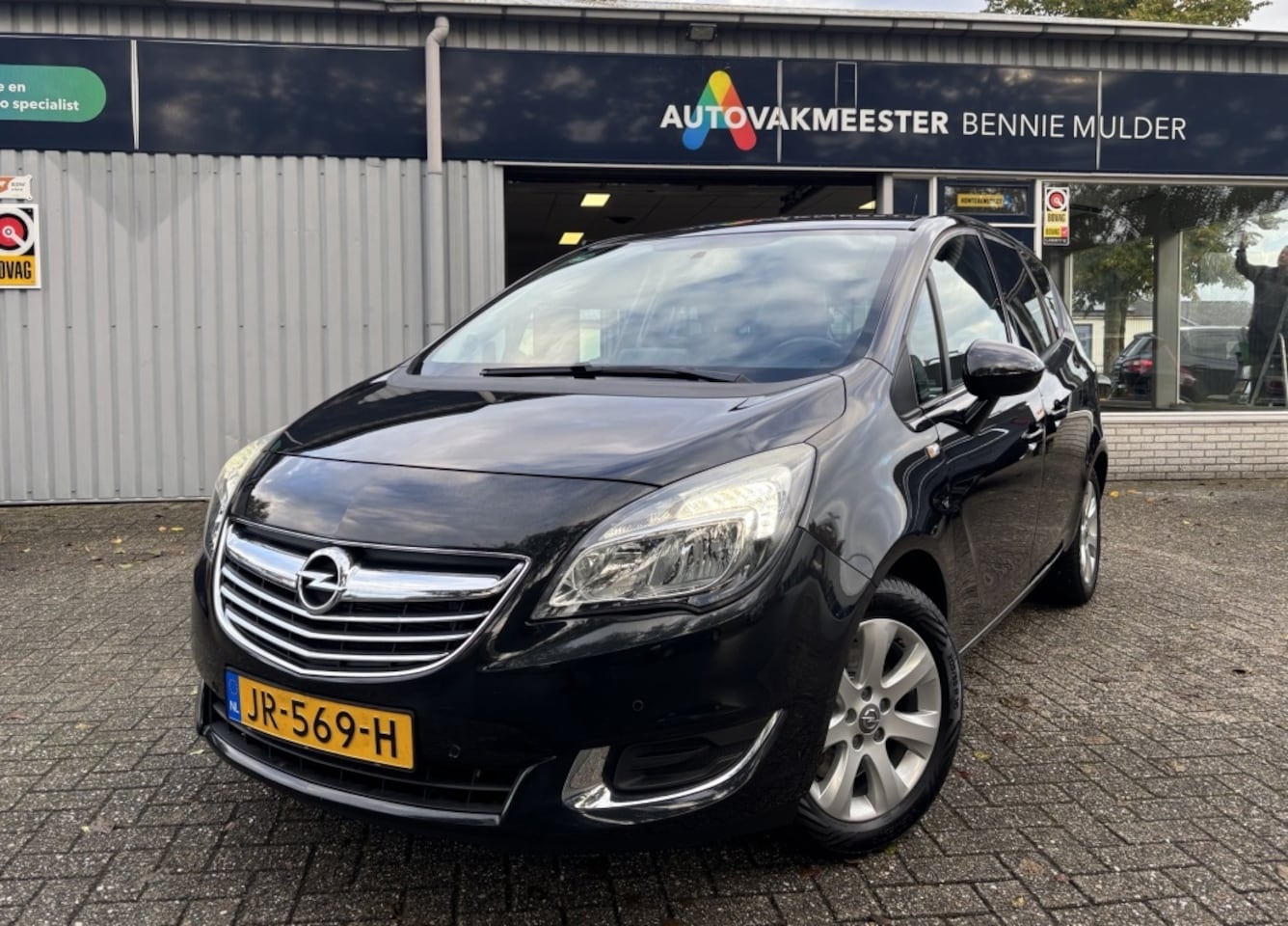 Opel Meriva - 1.4 Turbo Cosmo NAVI / AIRCO/ECC / TREKHAAK - AutoWereld.nl
