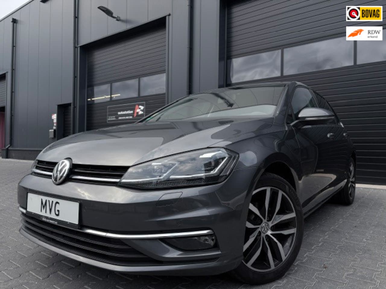 Volkswagen Golf - 1.0 TSI Comfortline 110PK|Carplay|ACC|Stoel verw|Clima|Led|PDC|Navi|LMV|1e eigenaar|Dealer - AutoWereld.nl