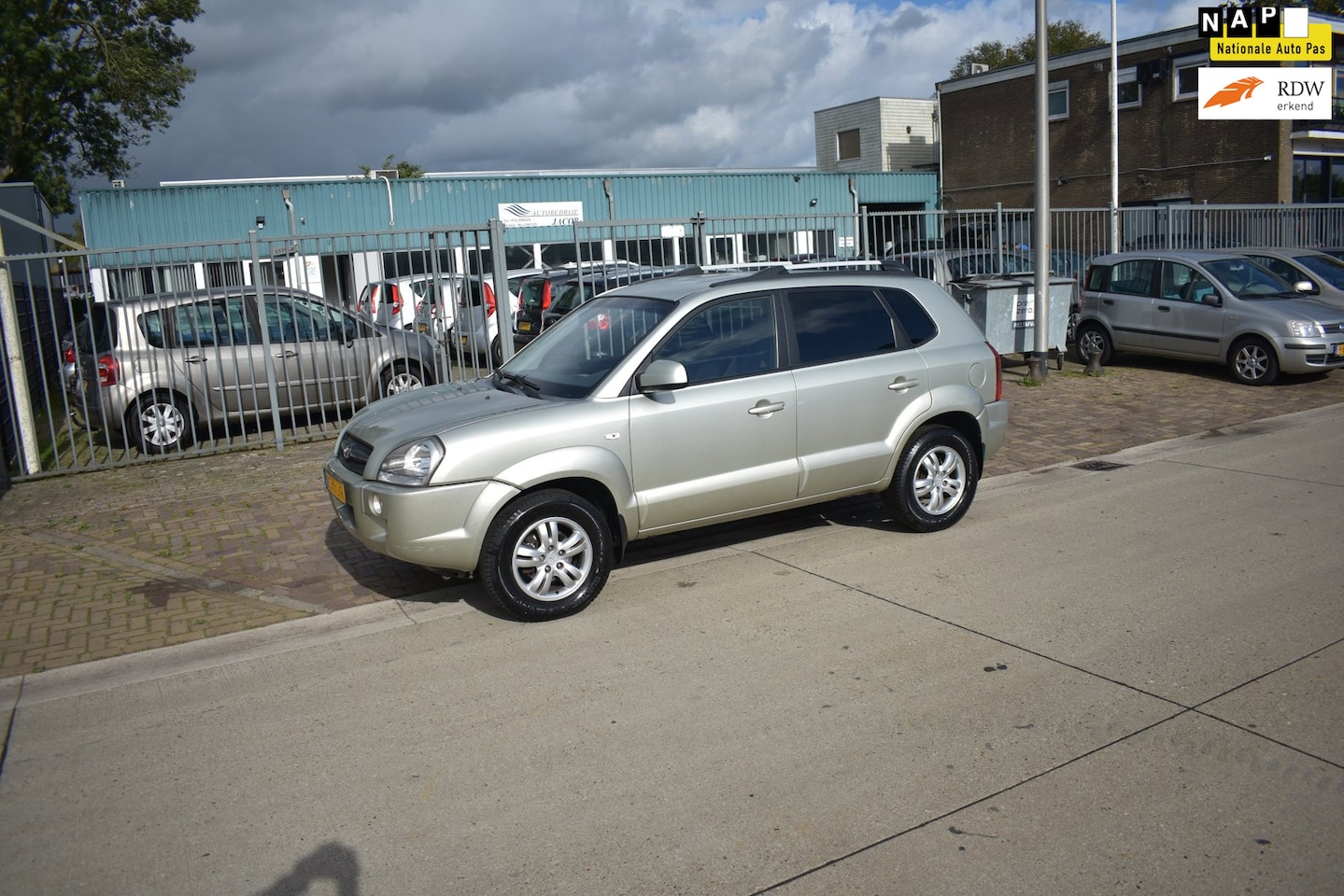 Hyundai Tucson - 2.0i Style Executive 2.0i Style Executive - AutoWereld.nl