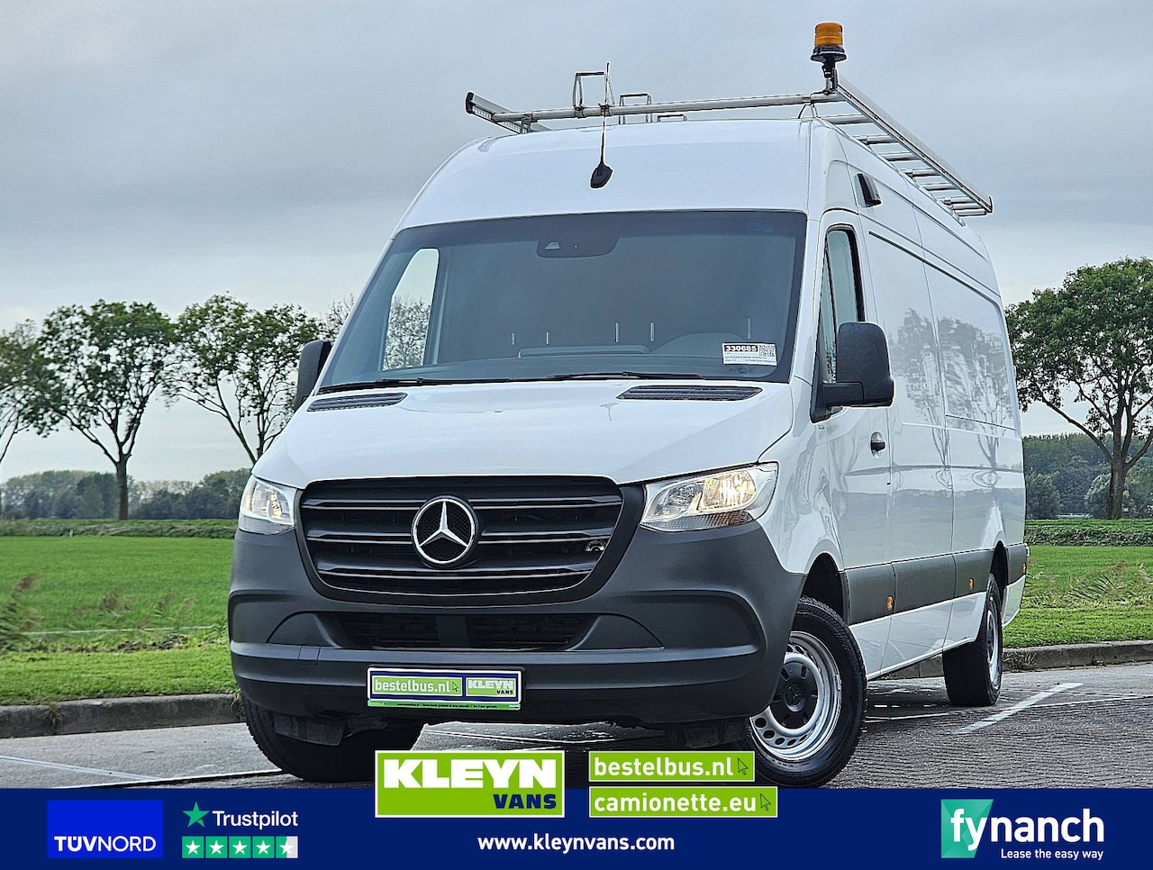Mercedes-Benz Sprinter - 316 L3H2 Maxi 3.5t-Trekhaak Navi Mbux Camera Airco WP-Inrichting 3 Zits Euro6 163 pk! - AutoWereld.nl