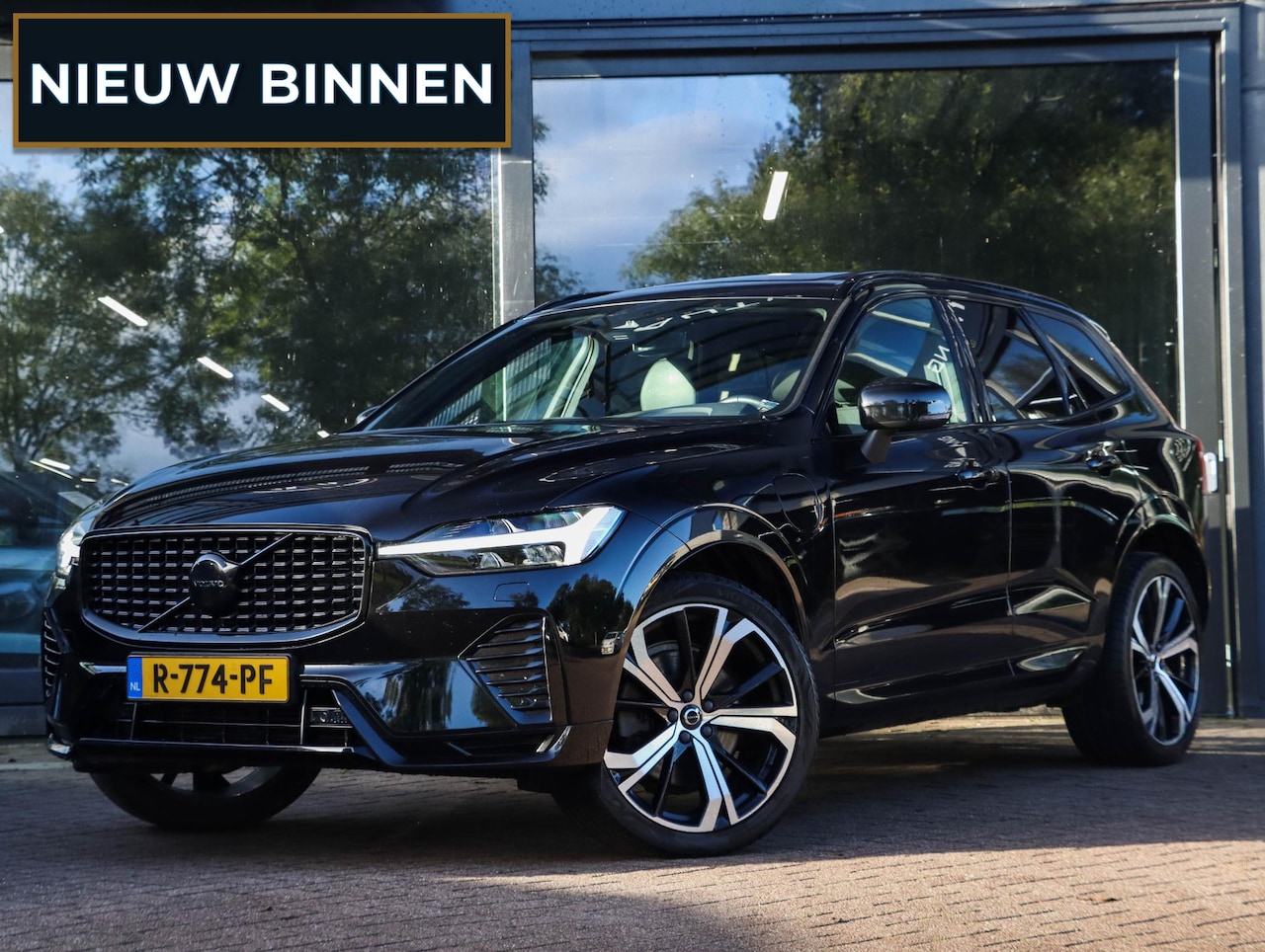 Volvo XC60 - 2.0 T8 Plug-in hybrid AWD Inscription - AutoWereld.nl