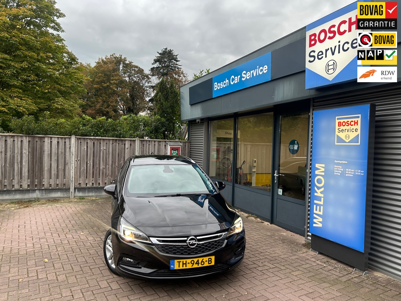Opel Astra Sports Tourer - 1.0T Online Edition Navi, PDC - AutoWereld.nl
