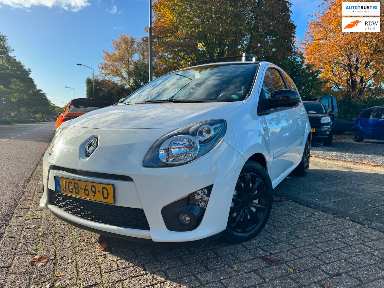 Renault Twingo - 1.2-16V Night&Day A-C Elek Pakket Panoramadak - AutoWereld.nl
