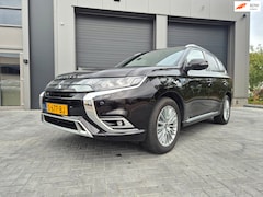 Mitsubishi Outlander - 2.4 PHEV S-Edition Leder