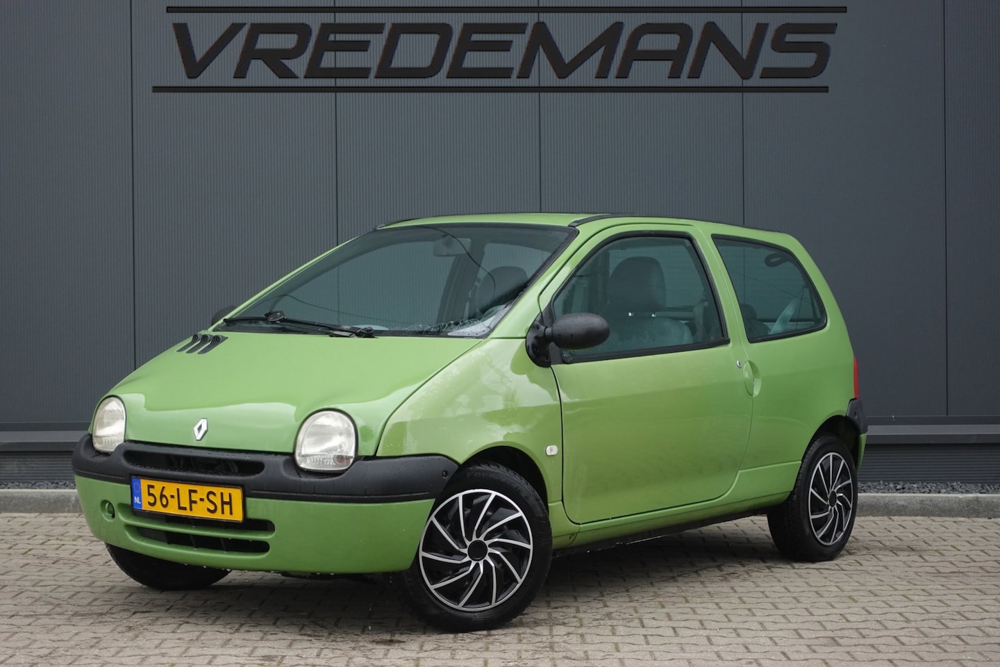 Renault Twingo - 1.2 Authentique APK 08-2027 - AutoWereld.nl