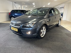 Ford Focus - 1.8-16V Ambiente Flexifuel.NAP.1de eigenaar.Airco