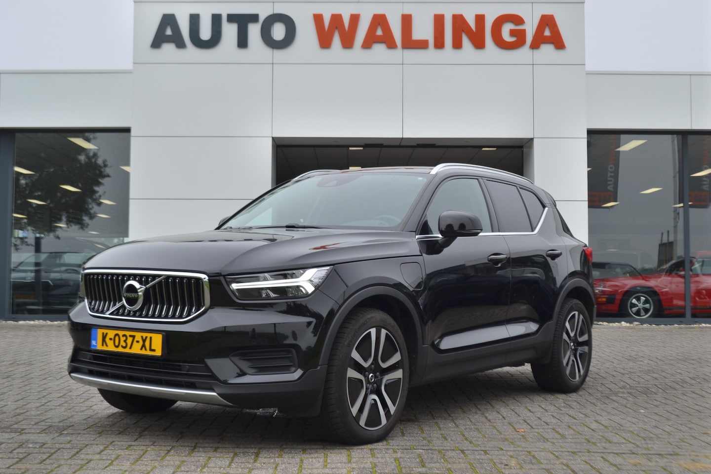 Volvo XC40 - 1.5 T4 Recharge Inscription | A.Camera | Standverw. | Adap. Cruise | Trekh. 1800kg| - AutoWereld.nl