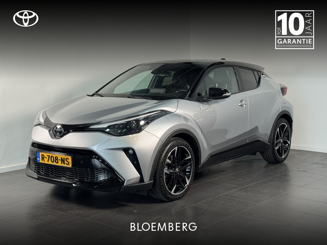 Toyota C-HR - 2.0 Hybrid GR-Sport | GR Sport Pack | Trekhaak | Elektrische stoel | - AutoWereld.nl