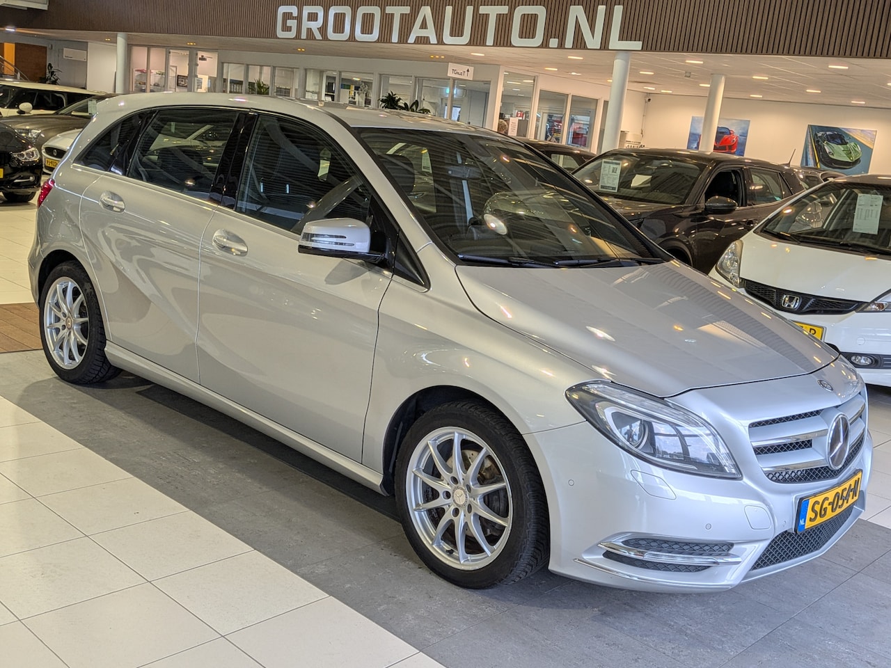 Mercedes-Benz B-klasse - 180 Ambition Trekhaak, Cruise Control, Airco - AutoWereld.nl