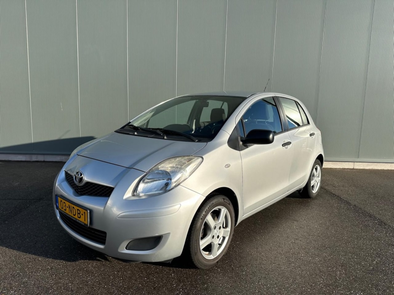 Toyota Yaris - 1.3 VVTi Comfort 1.3 VVTi Comfort AIRCO | NAP ! - AutoWereld.nl