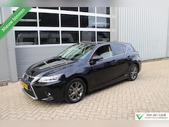Lexus CT 200h - Luxury Line | NL Auto Boekjes | Vol Leer | Trekhaak | Parkeersensoren voor en achter