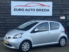 Toyota Aygo - 1.0-12V +