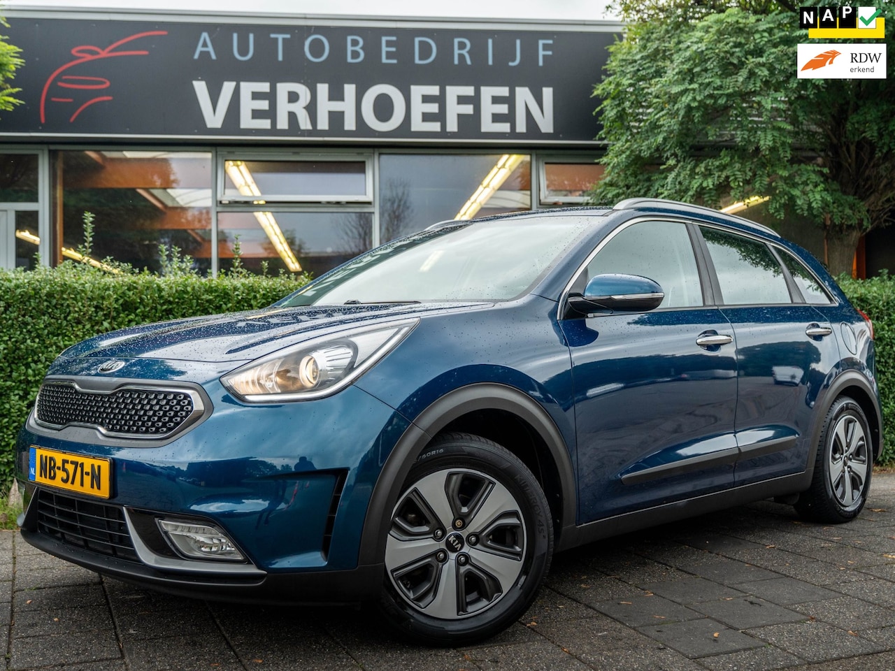 Kia Niro - 1.6 GDi Hybrid First Edition CAMERA/LANE ASSIST/TREKHAAK/APPLE CARPLAY/CRUISE CONTROL/STOE - AutoWereld.nl