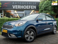 Kia Niro - 1.6 GDi Hybrid First Edition CAMERA/LANE ASSIST/TREKHAAK/APPLE CARPLAY/CRUISE CONTROL/STOE