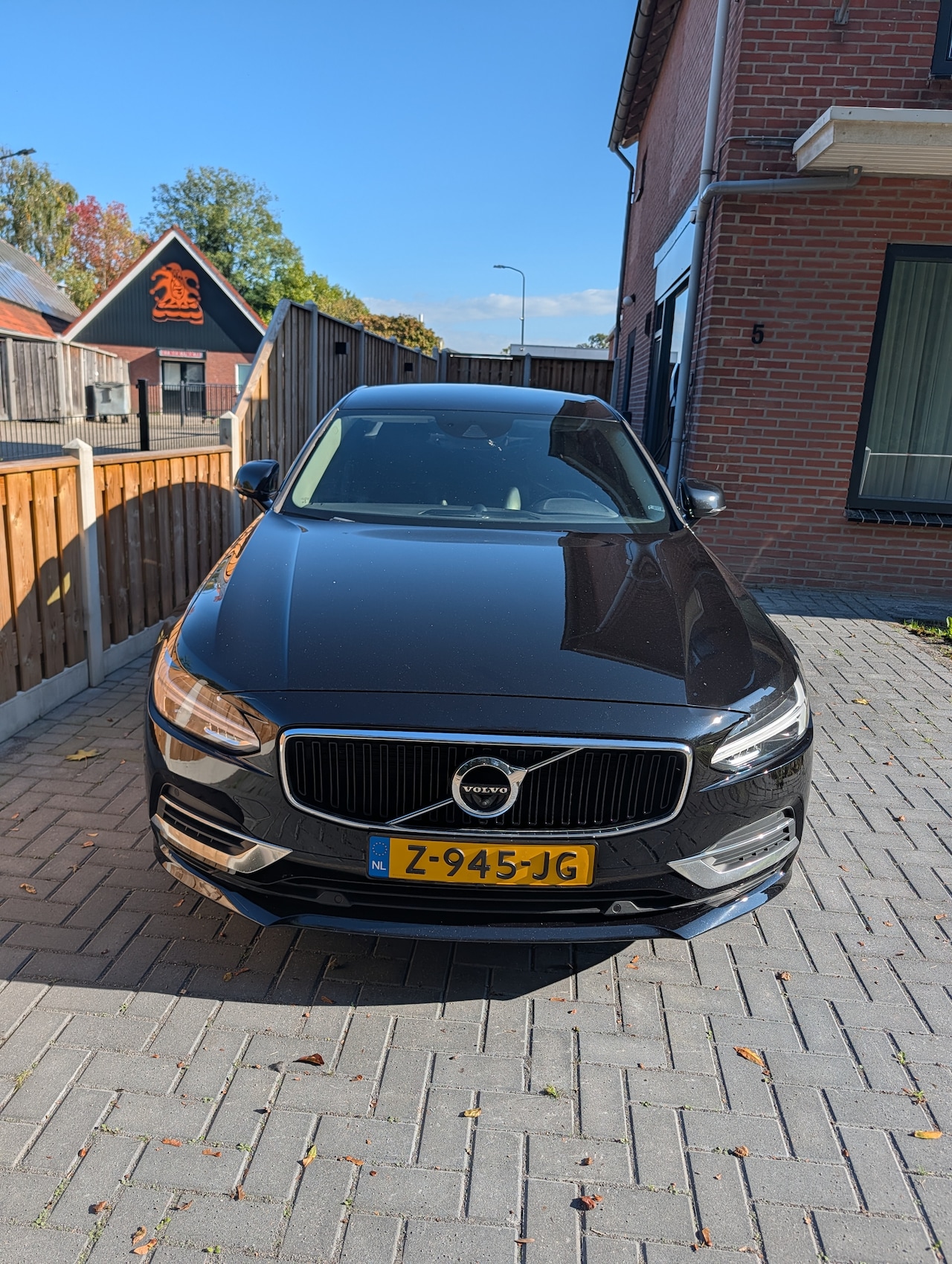 Volvo S90 - 2.0 T8 AWD Inscription - AutoWereld.nl