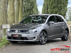 Volkswagen Golf - 1.4 TSI GTE