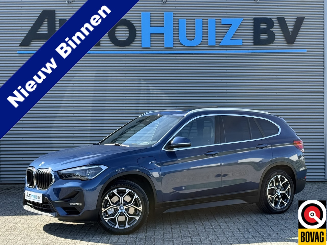 BMW X1 - xDrive 25e Advantage Panoramadak Trekhaak LED Achteruitrijcamera Navi Pro HiFi-speakersyst - AutoWereld.nl
