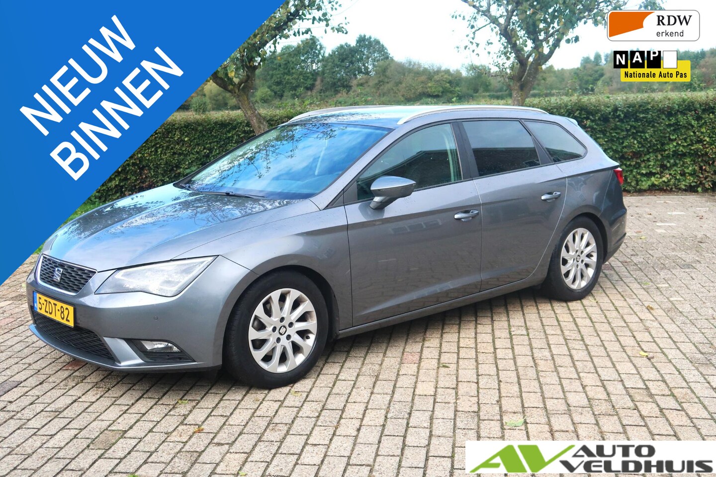 SEAT Leon ST - 1.6 TDI Ecomotive Lease Sport 1.6 TDI Ecomotive Lease Sport - AutoWereld.nl