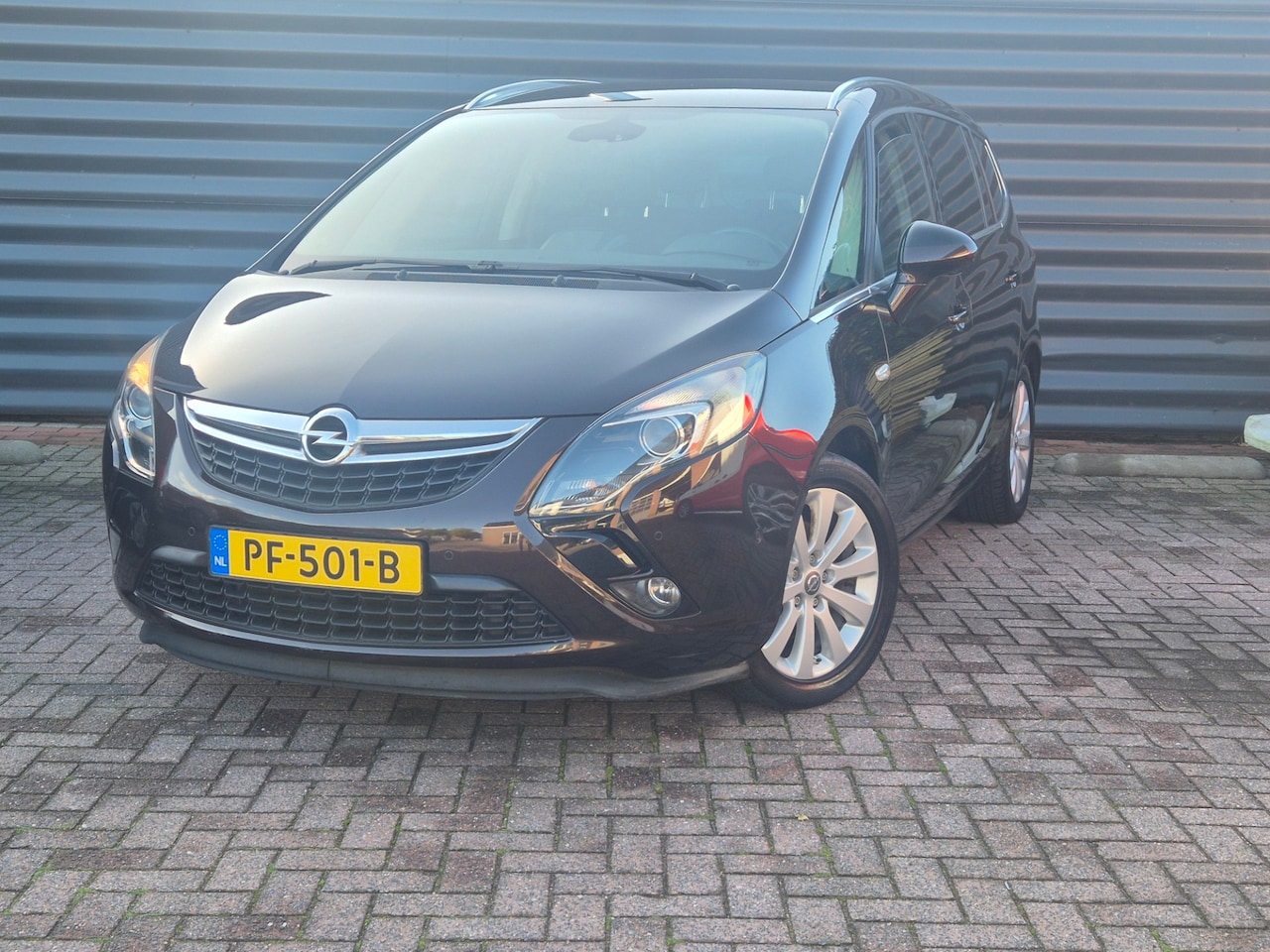 Opel Zafira Tourer - 1.4 Cosmo 7p. 1.4 Cosmo 7p. - AutoWereld.nl