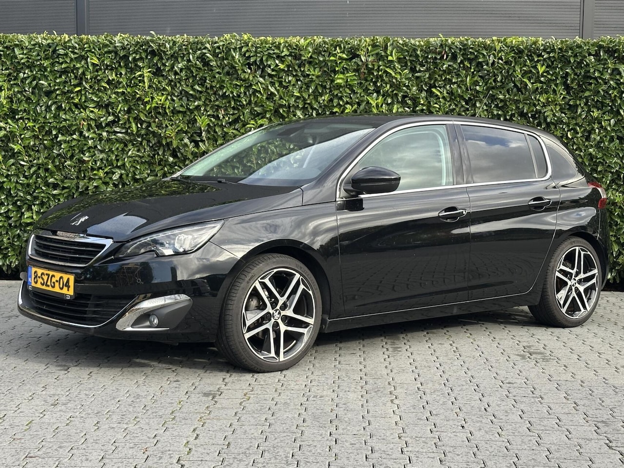 Peugeot 308 - 1.6 THP Allure 1.6 THP Allure, NL AUTO, NAP, LEDER, ECC-AIRCO, 18INCH, NAVI, LED, STOELVERWARMING - AutoWereld.nl