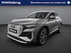 Audi Q4 e-tron - 45 S Edition 286pk 82 kWh / Leder -Alcantara interieur / 20"LM velgen / Matrix / Zwart Opt