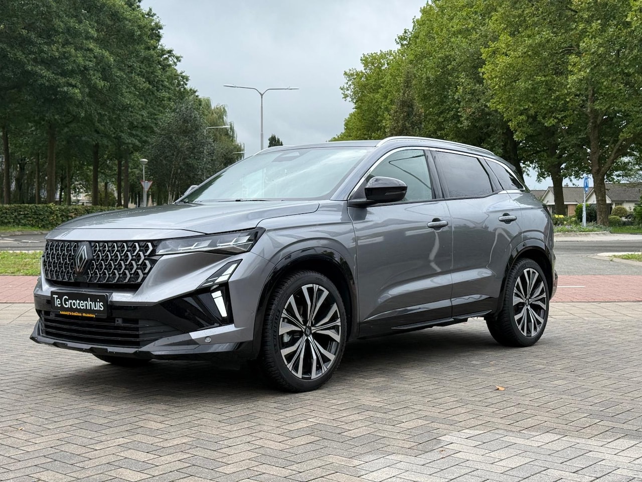 Renault Austral - 1.3 mh 150PK Iconic Esprit Alpine Automaat | Panodak | - AutoWereld.nl