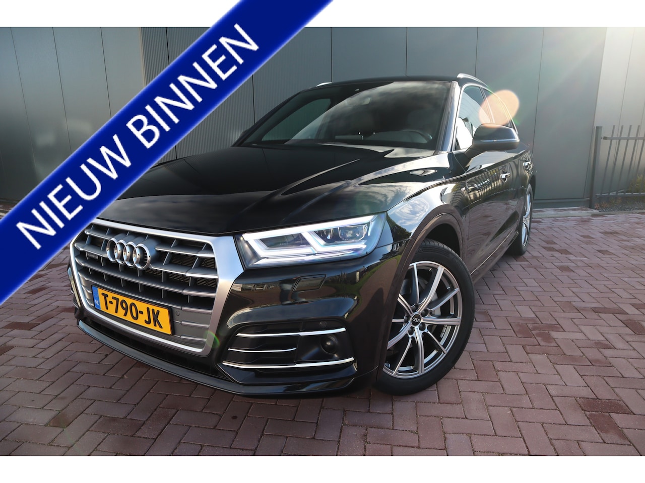 Audi Q5 - 50 TFSI e quattro S edition Luchtvering Virtual Cockpit Matrix Licht Uitklapbare Trekhaa - AutoWereld.nl