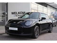 MINI 3-Deurs - Cooper E Blackyard 40.7 kWh Blackyard - Incl. onderhoudscontract tot apr2030 - Head-Up / LED / Parking Assistant / 17"