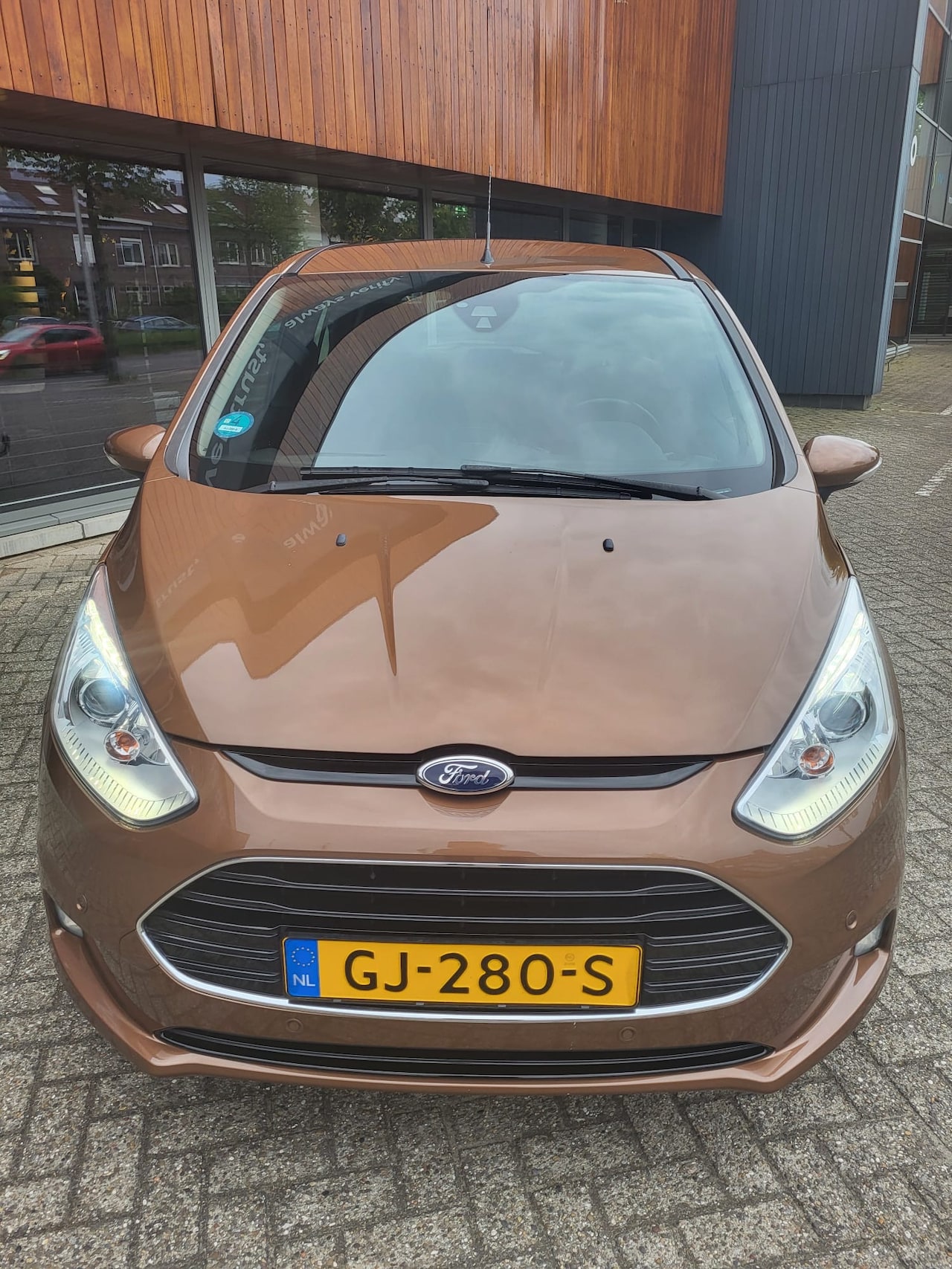 Ford B-Max - 1.0 EcoBoost Titanium - AutoWereld.nl